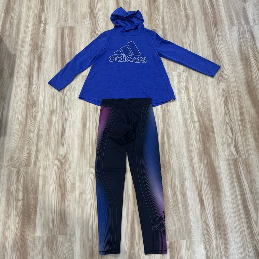 Girls adidas size 10/12 set